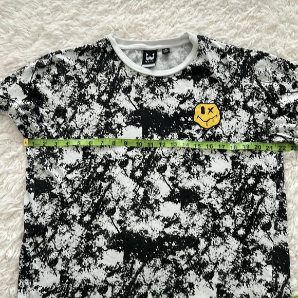 WXYZ Marble Shirt - Picture 8 of 9